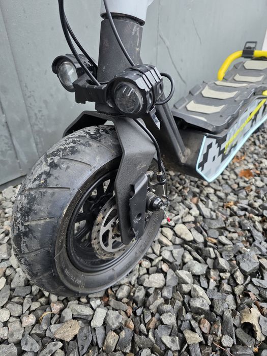 Електросамокат Ducati Scrambler Cross-E Б/У в чудовому стані