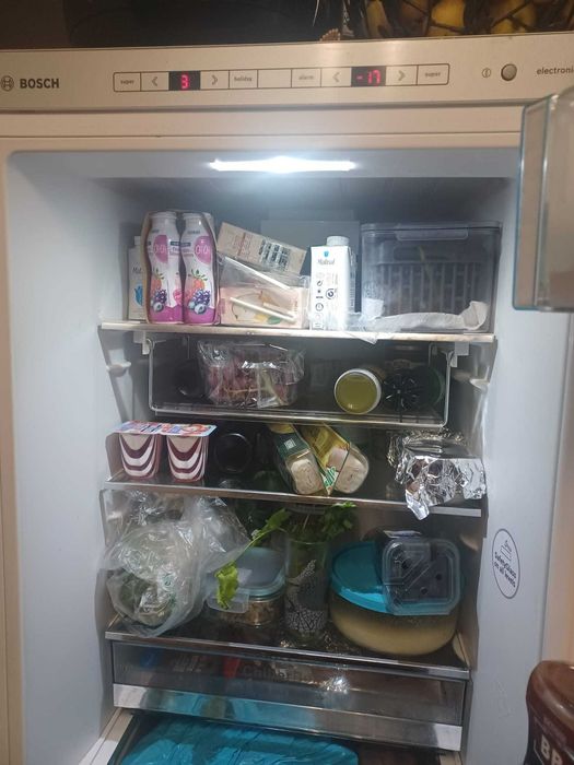 Frigorifico combinado BOSCH KGE36AW41 classe A+++