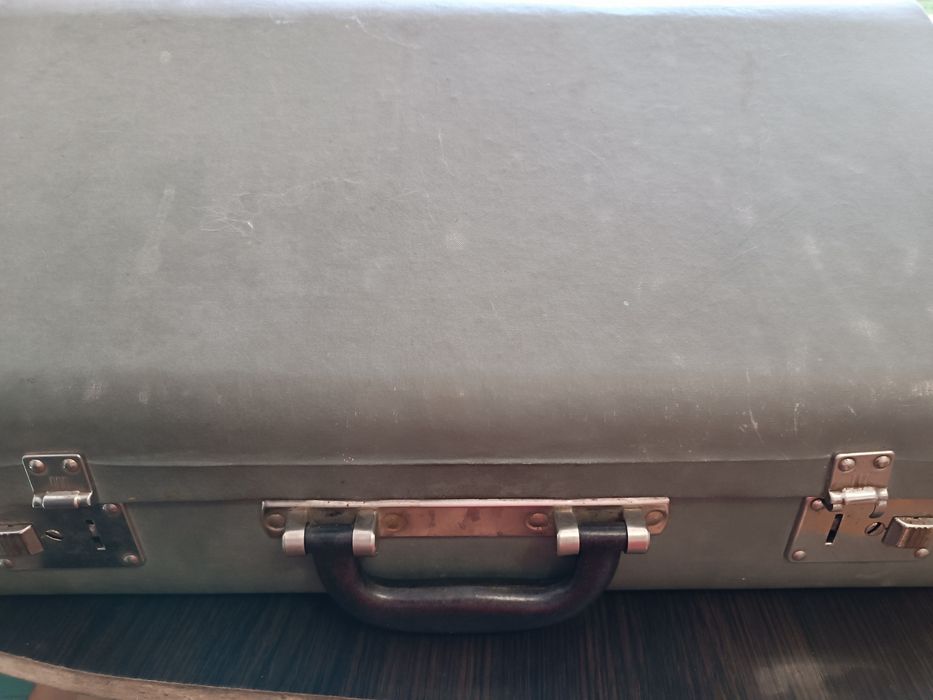 Аккордеон Weltmeister stella 4/4 с сурдиной