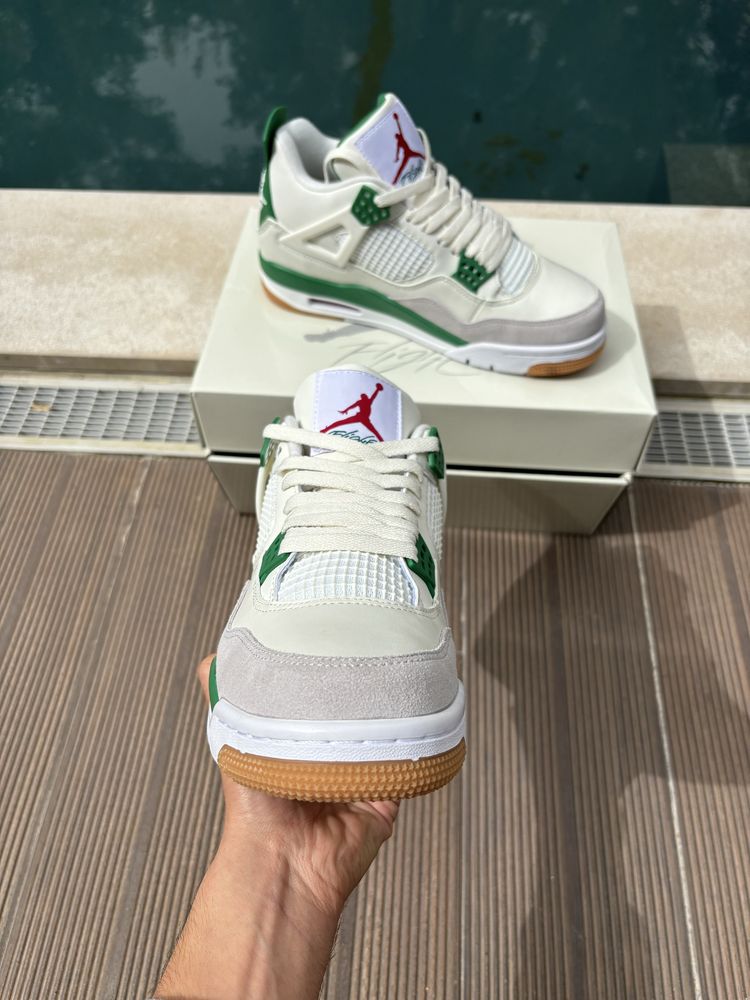 Jordan 4 Sb Pine Green