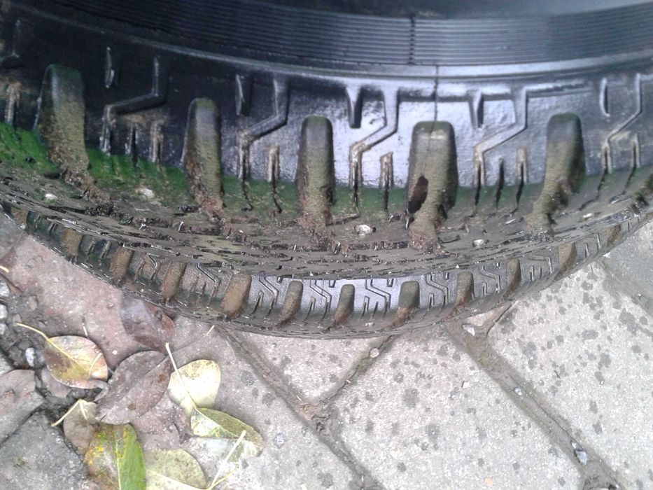 Колеса R-13, 175-70 на дисках 3 пари M+S, на любий ВАЗ, 97 %протектор