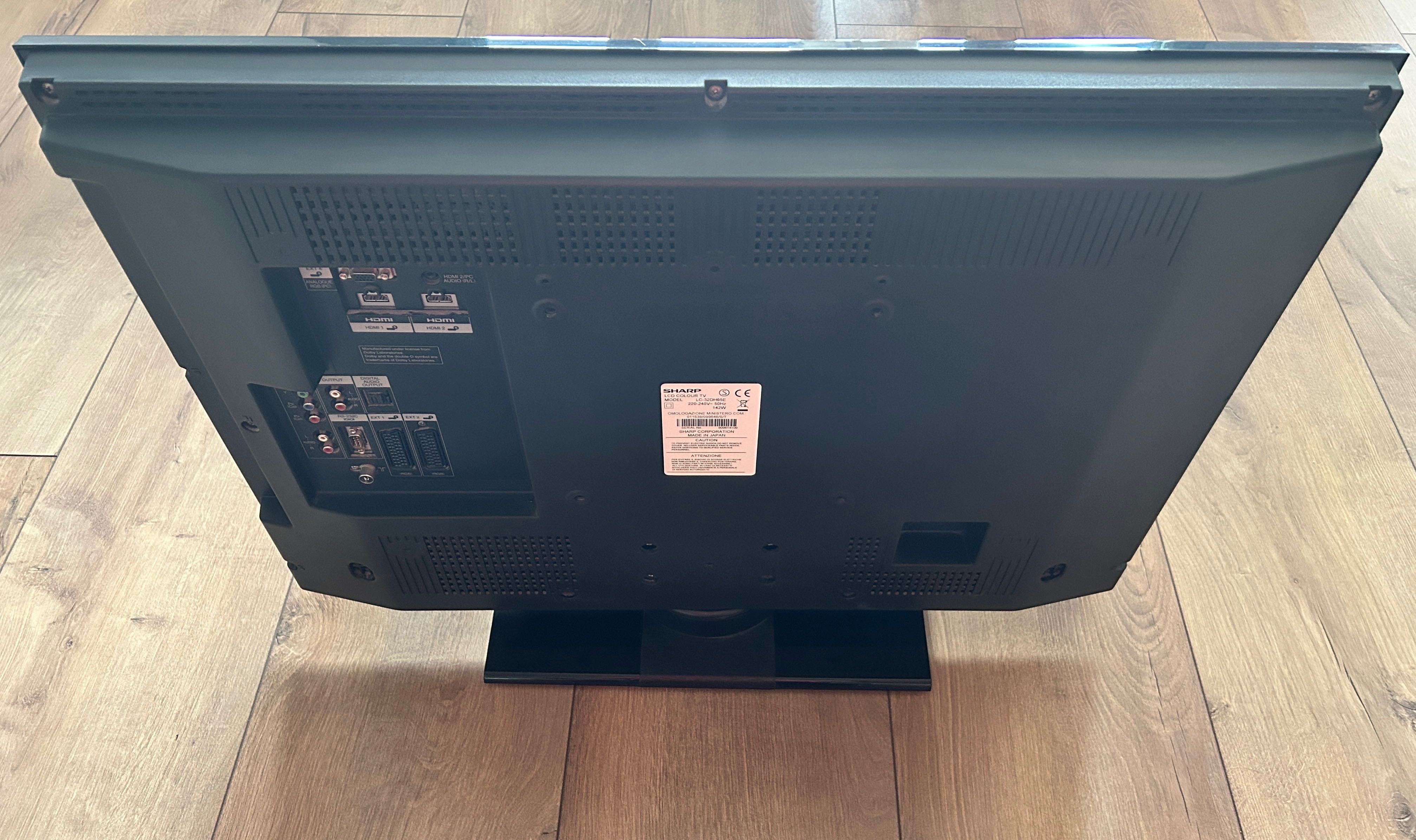 Telewizor Sharp Aquos LC-32DH65E