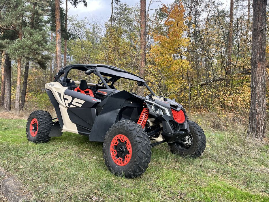 Багги Can-Am Maverick X3 turbo rr