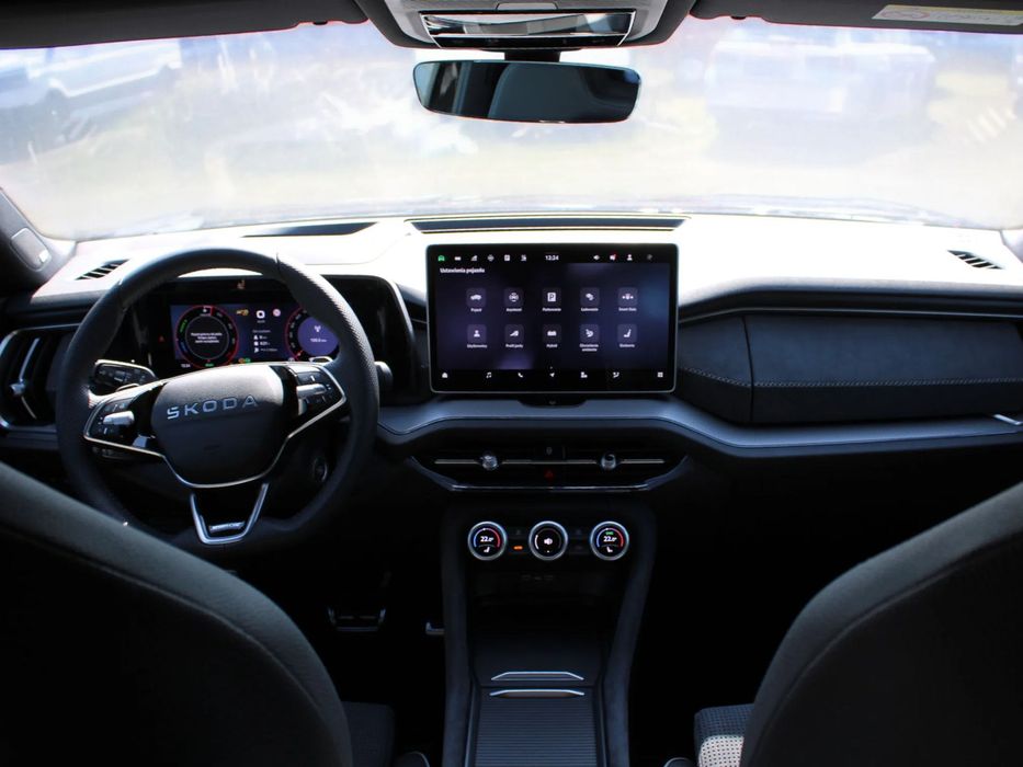 Skoda Kodiaq Rabat: -17 650 PLN hak/p.asystentów/radio13/p.winter/p.Convenience