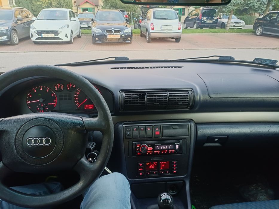SPRZEDAM ! Audi A4 B5 1.8 benzyna
