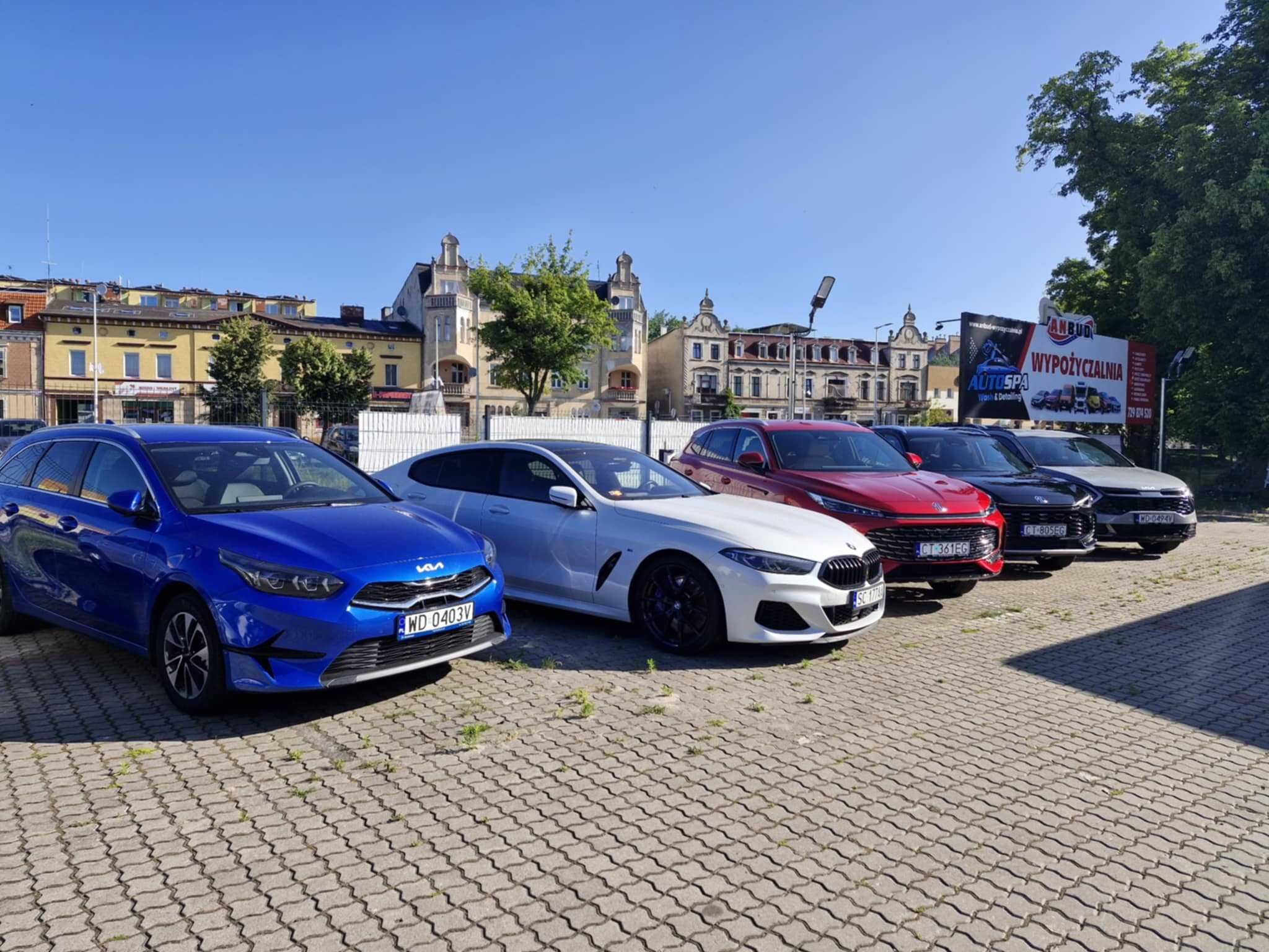 Wypożyczalnia Wynajem samochodów Osobowych Busy 9 os, Autolaweta