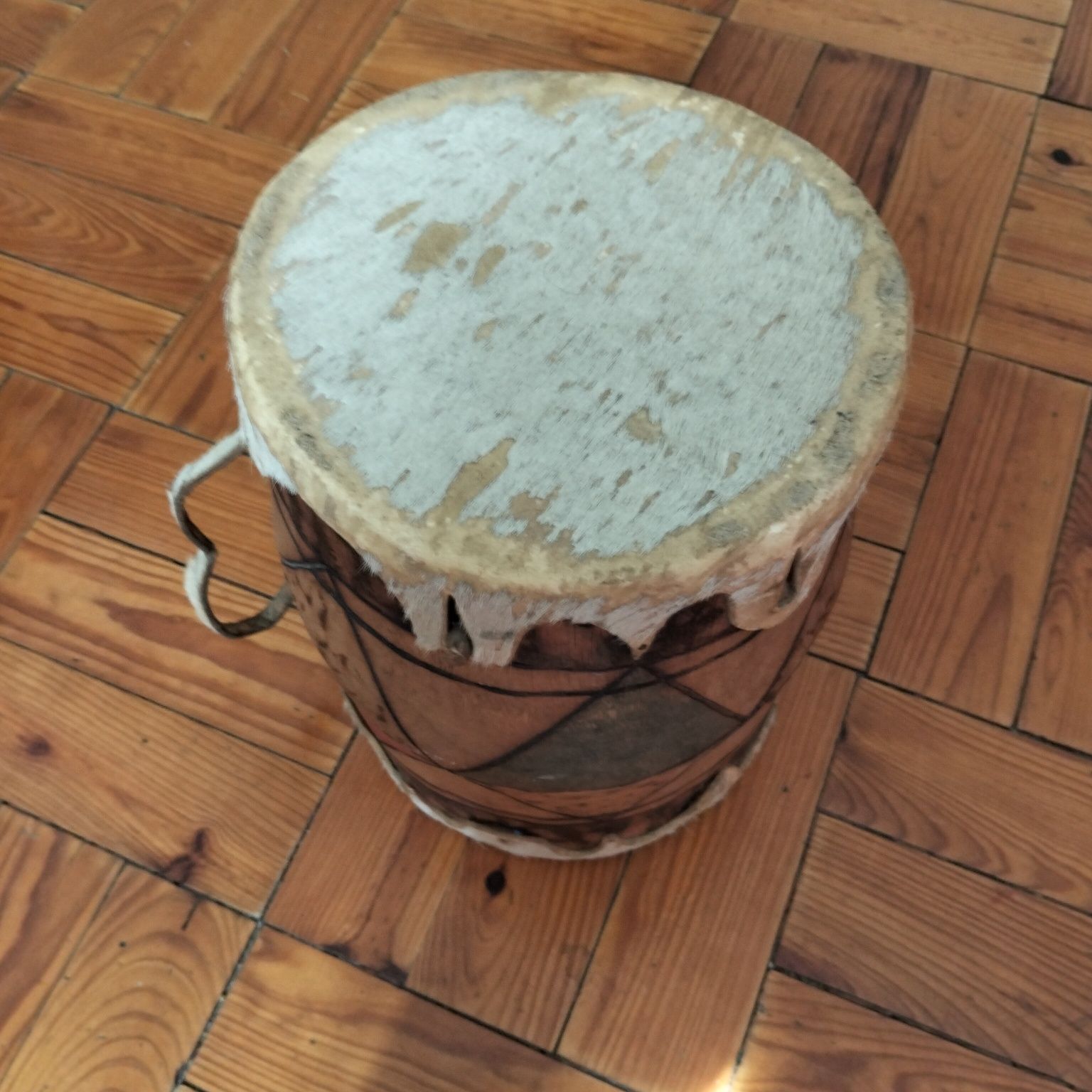 Tambor africano antigo