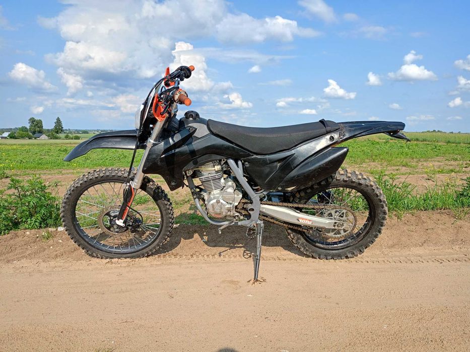 X-Motos Asix 250