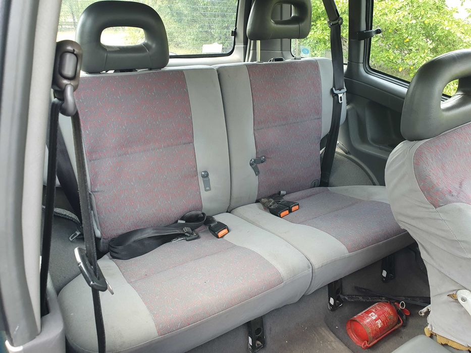 Nissan terrano krótki części 2.7 TD pompa mech dokumentacja