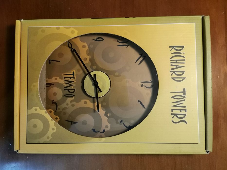 Livro Tempo, Richard Towers