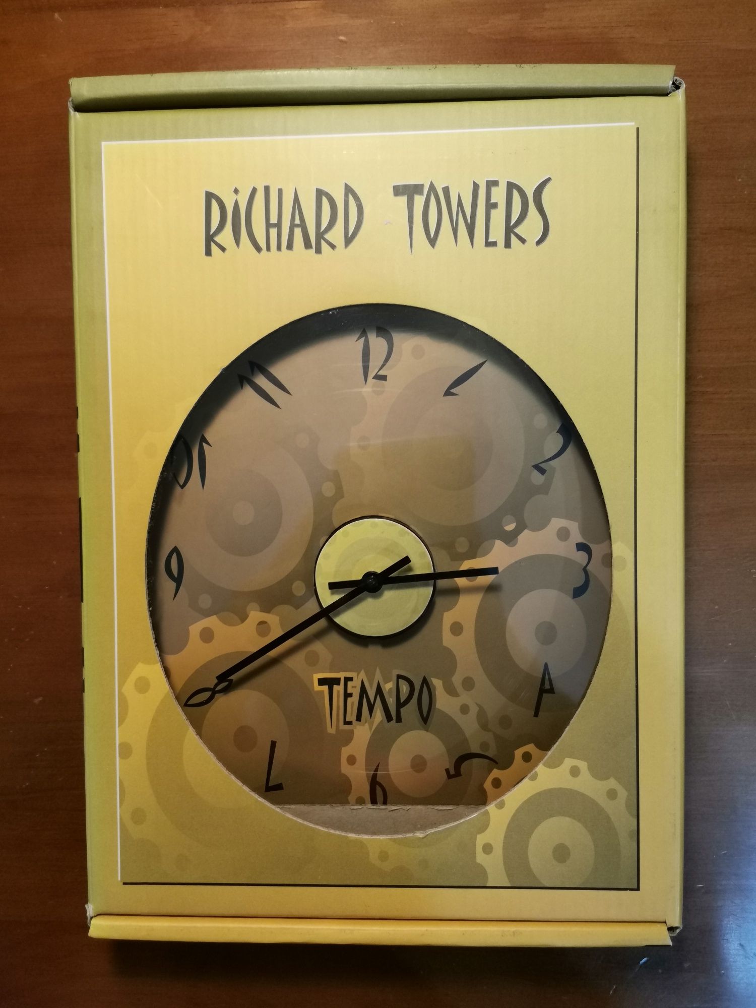 Livro Tempo, Richard Towers