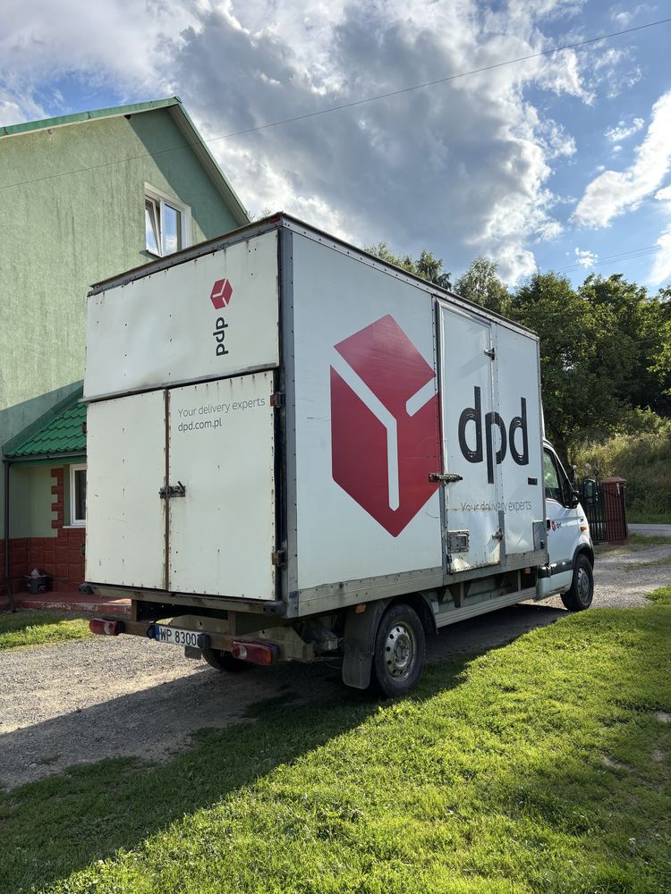 2x Renault Master 2,5