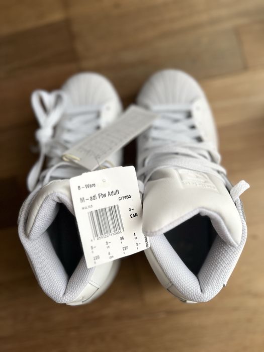 Adidas Superstat Pro Model