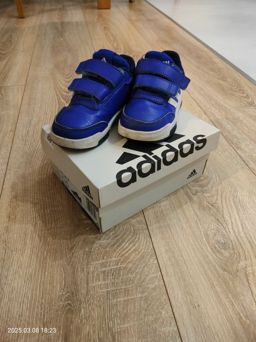 Buty dla chłopca adidas tensaur rozmiar 23