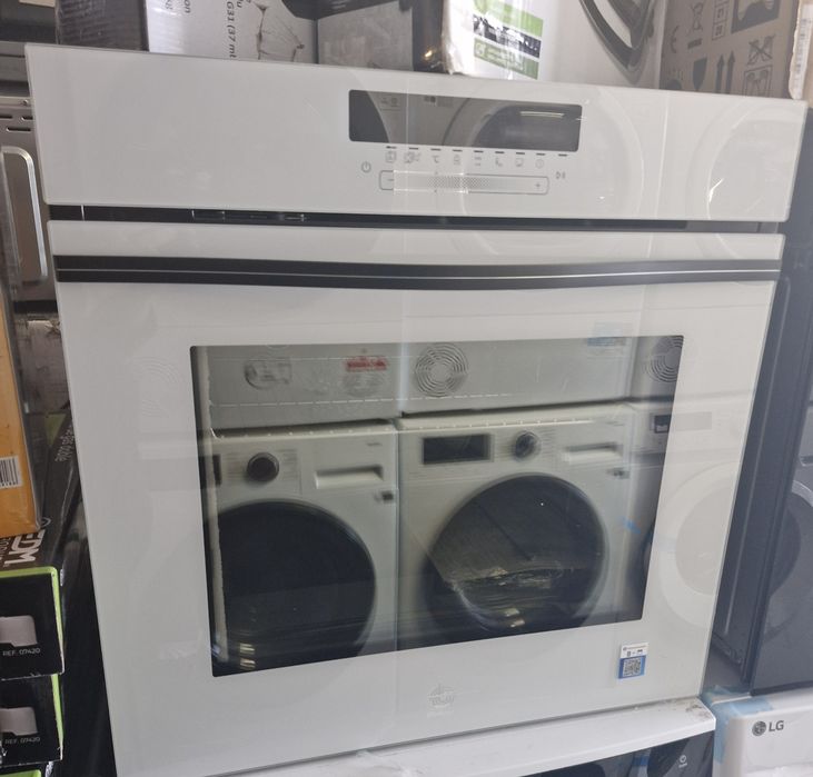 Forno multifunções  Balay   Hidro + pirolitico  branco
