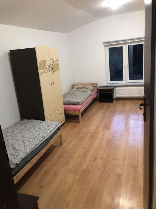 Pokoje kwatery dla pracownikow duzo miejsc cena z oplatami