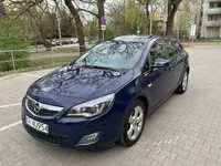 Opel Astra J Sports Tourer 1.7 CDTi 110km