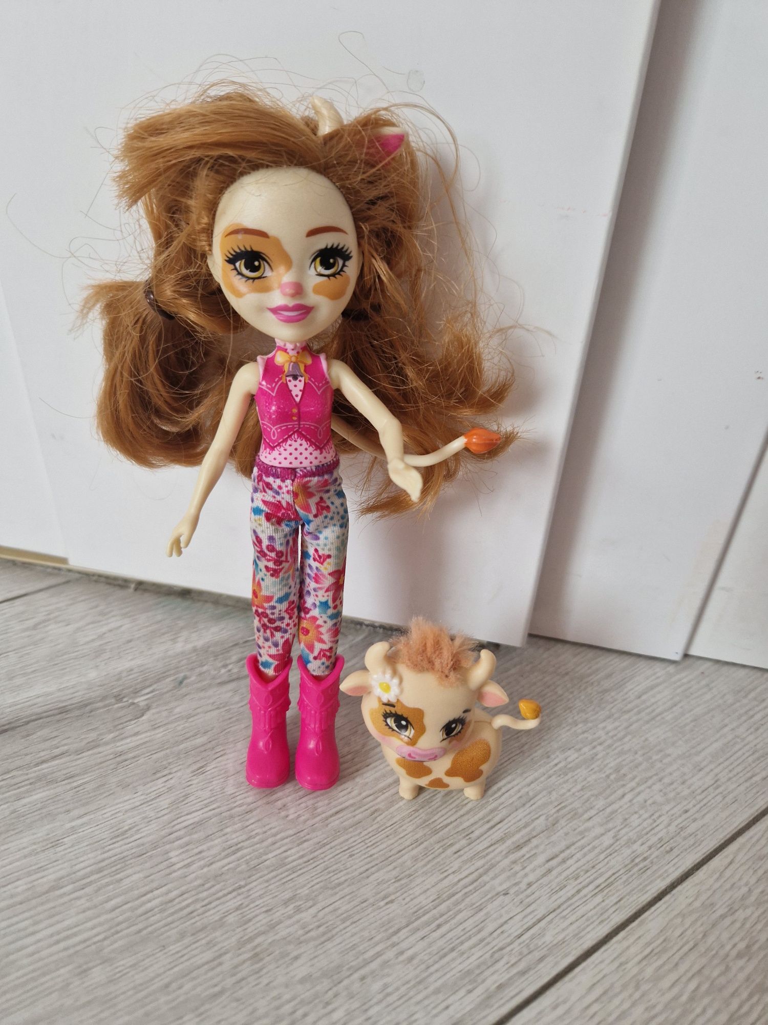 Enchantimals Lalka Cailey + krowa nowa Mattel