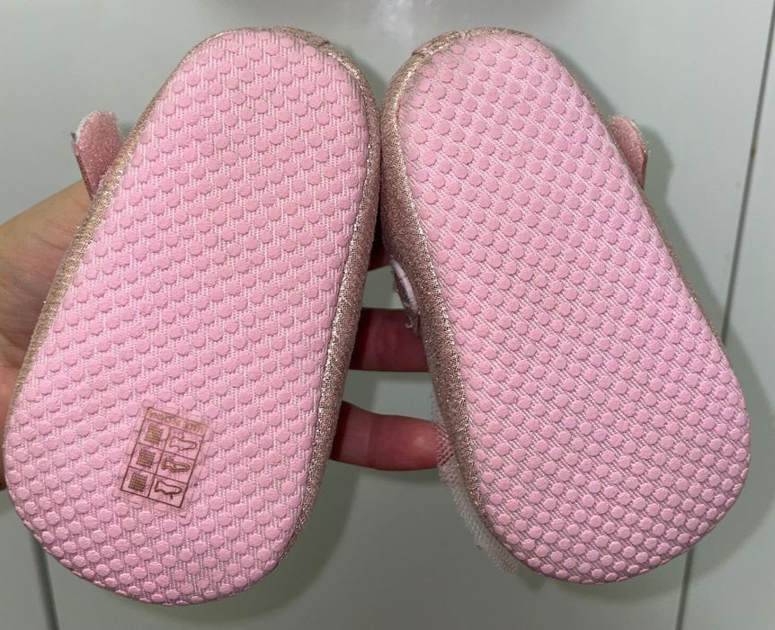 Святкові пінетки для дівчинки на ніжку   12 см