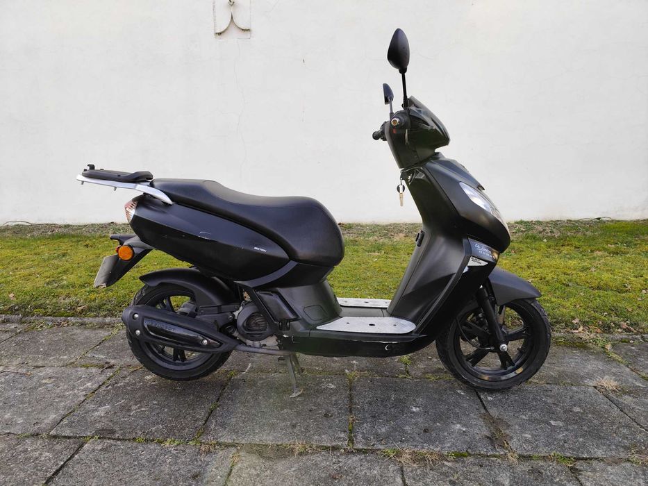 2020R Skuter Peugeot Kisbee 50 4T 100%Sprawny Niski Przebieg TRANSPORT