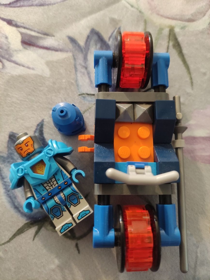 LEGO 30376 Nexo Knights - Jeździec z Knighton rycerz
