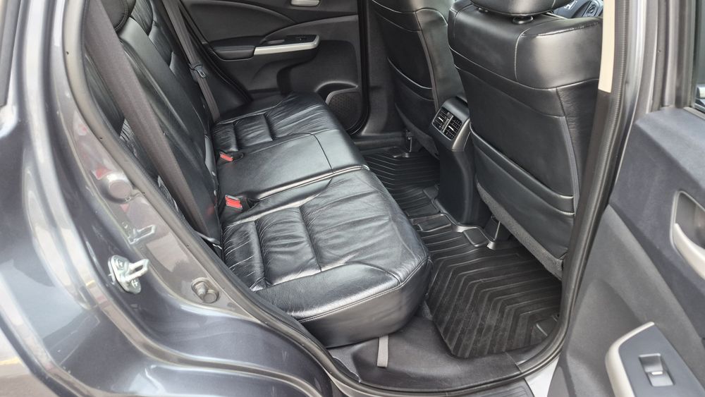 Продам офійійну HONDA CR-V