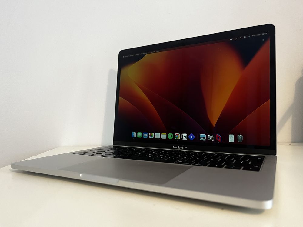 MacBook Pro 13' TouchBar | 2018