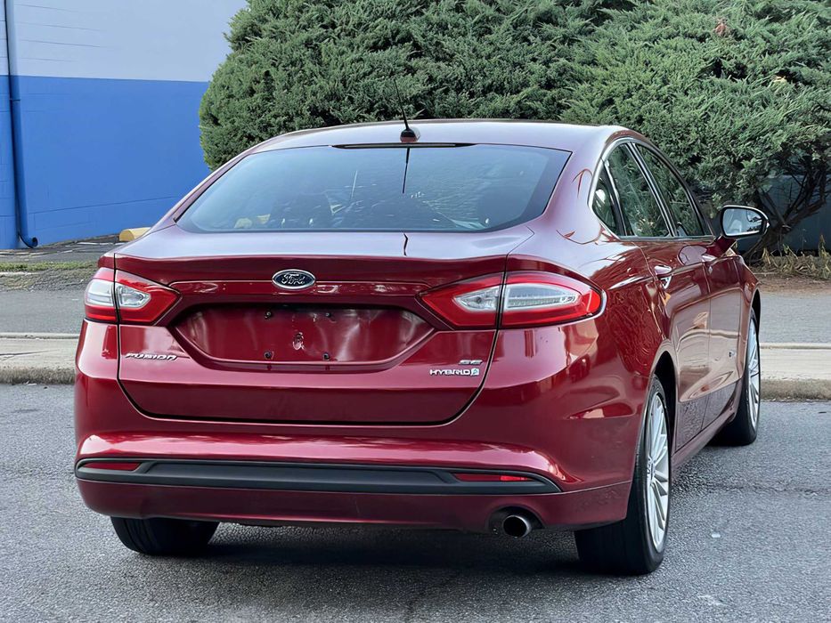 Ford Fusion      2014