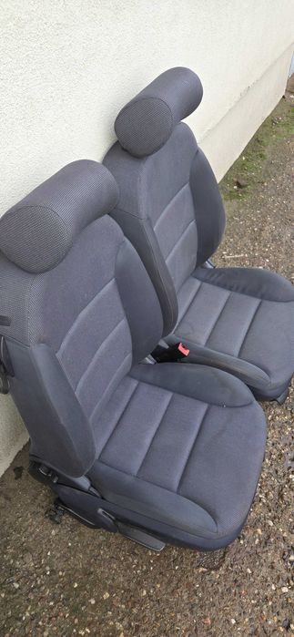Fotele kanapa Audi A3 8L 3D granatowe kpl