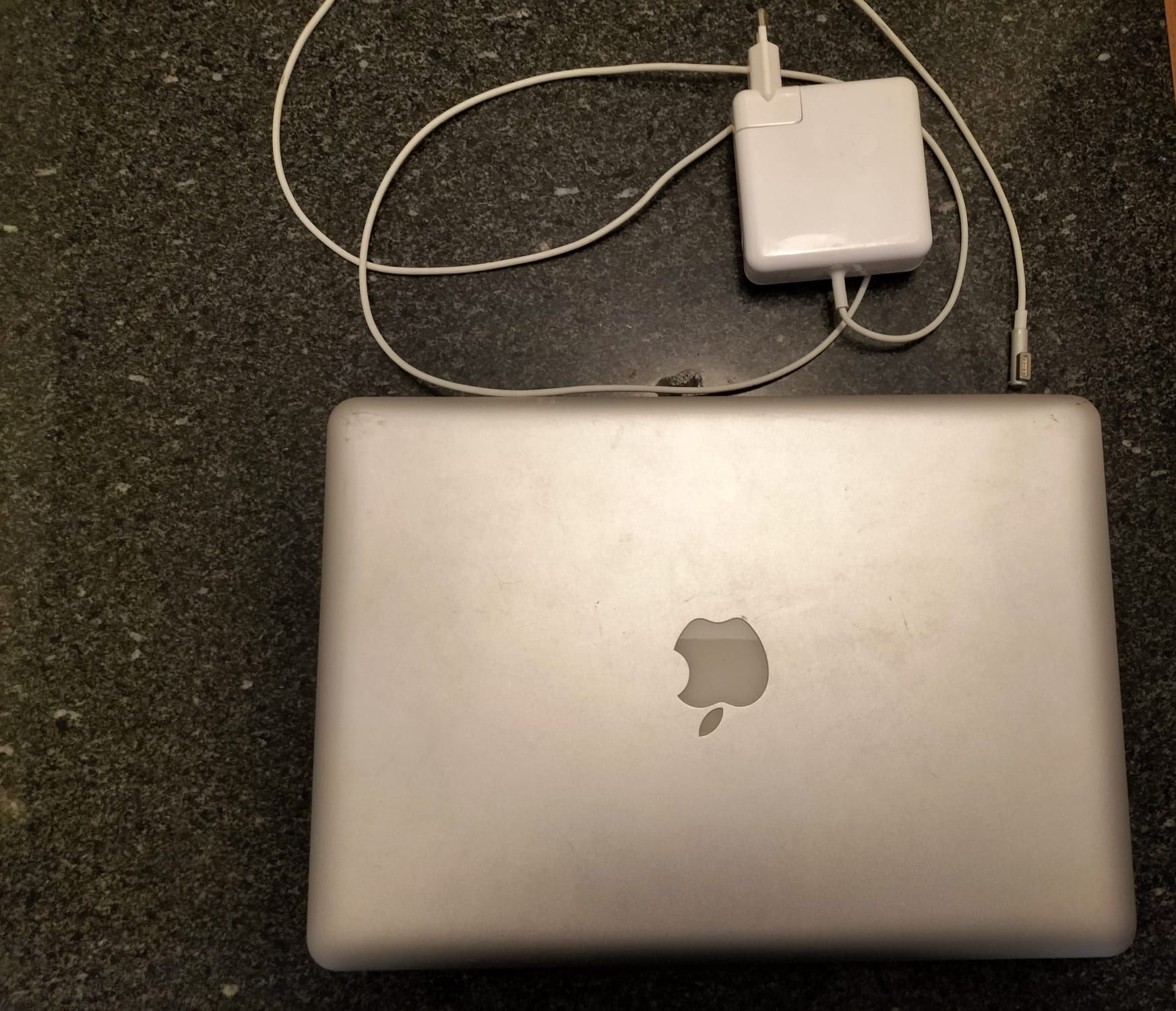 Portatil Macbook pro 13