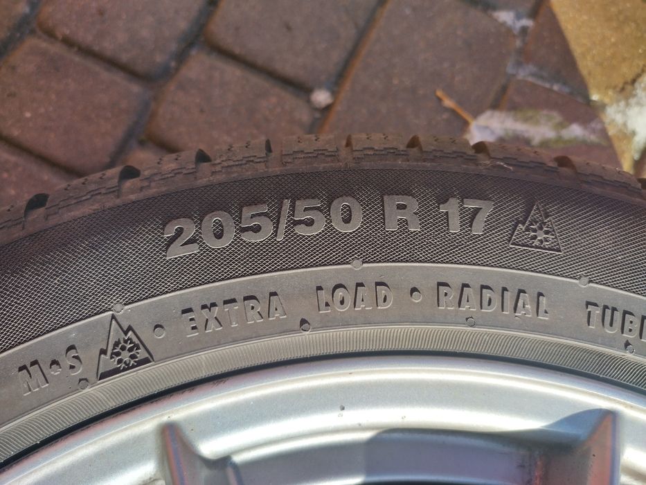 Komplet kół do mercedes B-klasa W 246 (po 2011r) opony zimowe