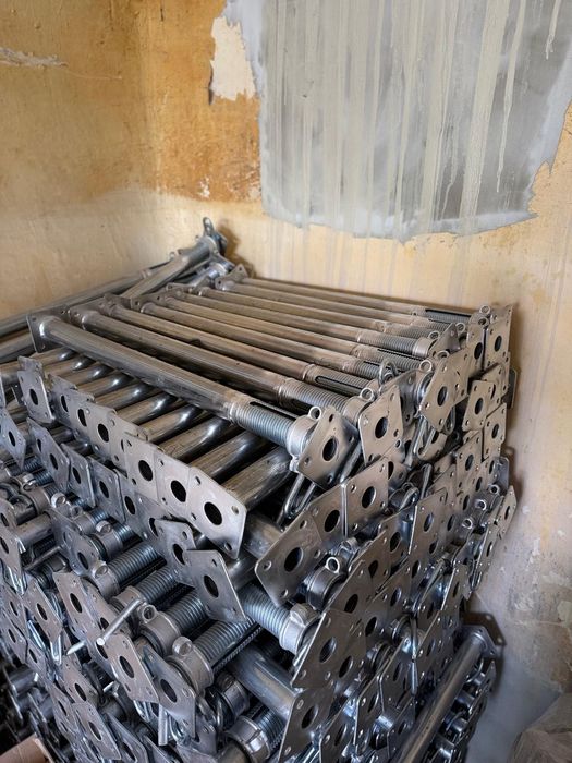 podpory szalunkowe stemple budowlane szalunek strop sztyca 1m