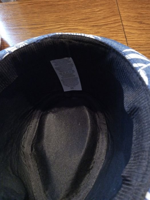 Męskie kapelusze na plażę nie tylko