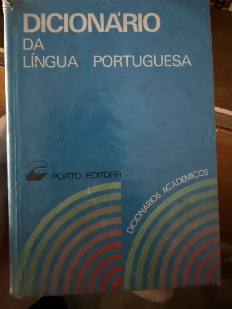 Varios dicionarios