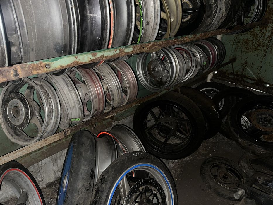 Диски колесо передние на скутер тачку бу 120.70.12 13.60.13