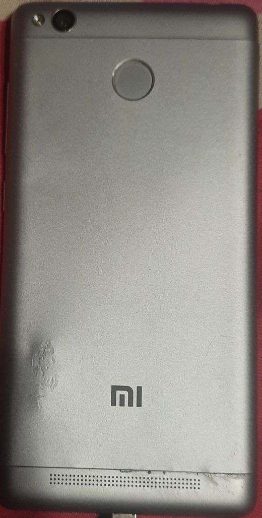 Продам Xiaomi Redmi 3S 3/32