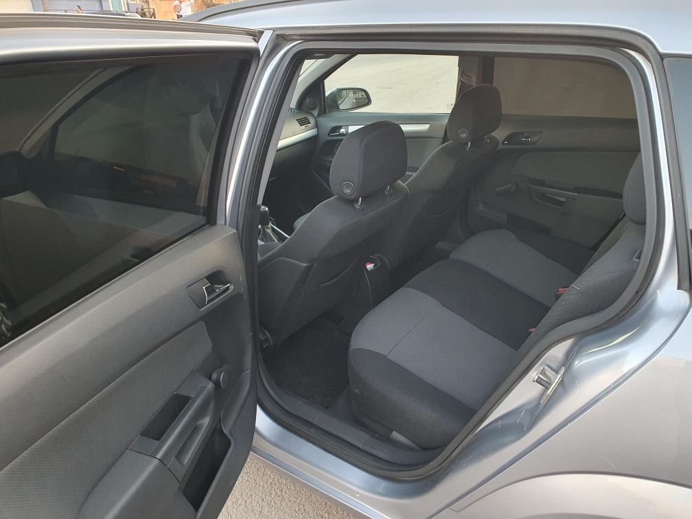 Продам Opel Astra H 1.6 Twinport Wagon