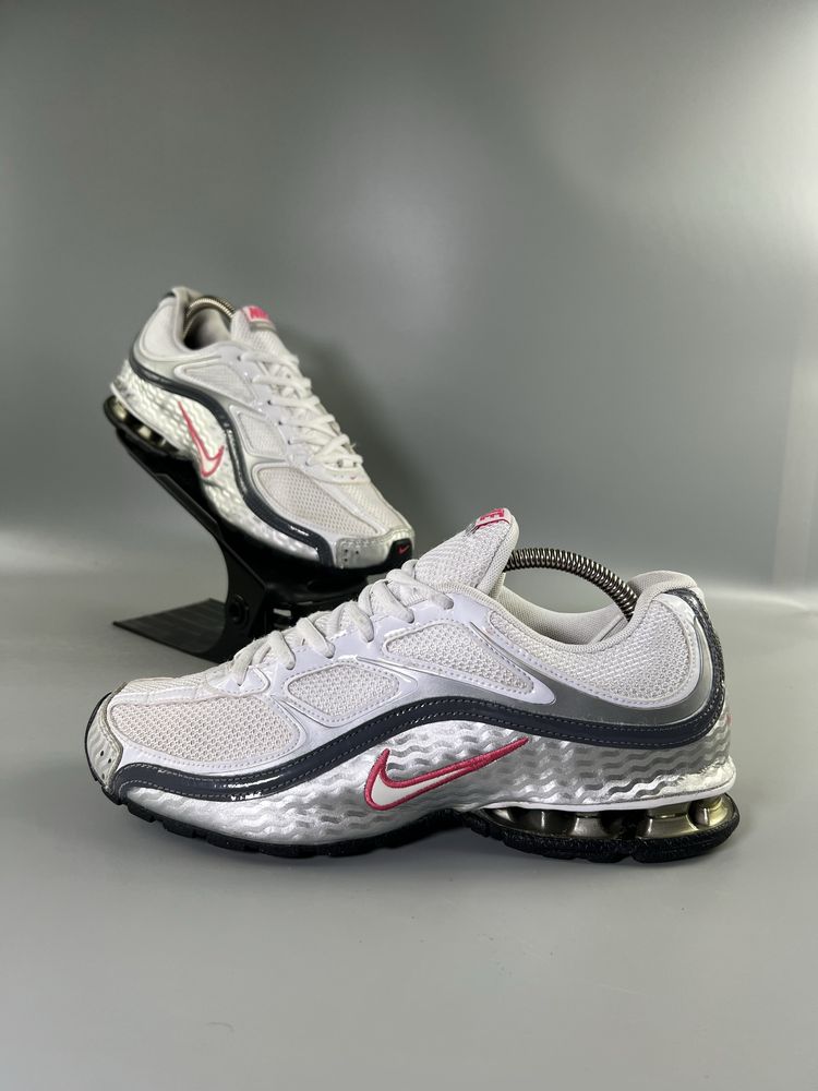 Кросівки Nike REAX