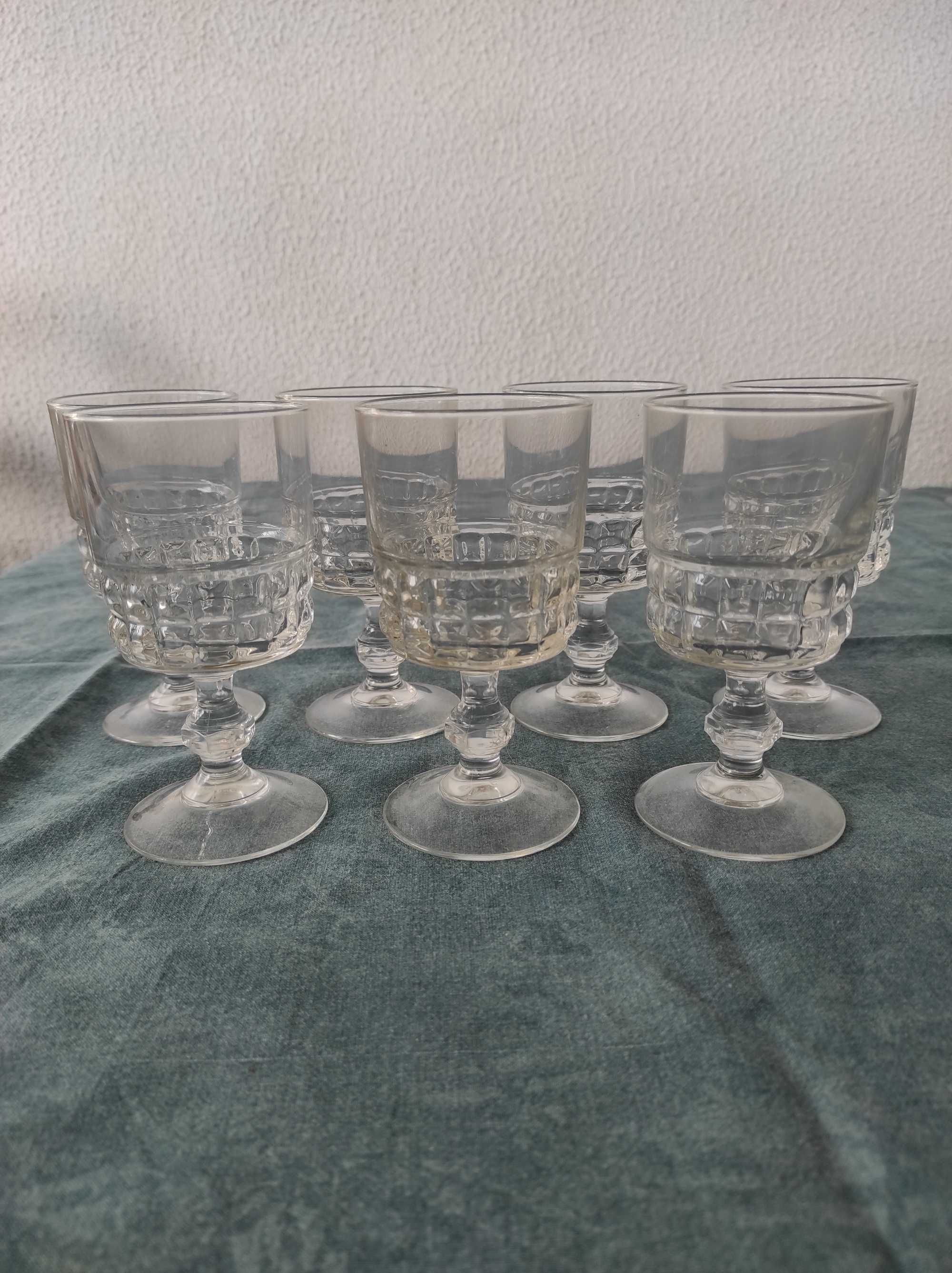 Copos de Vinho (7)