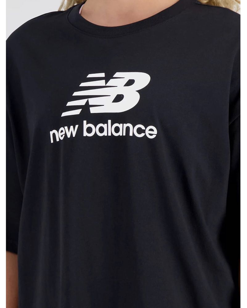 Футболка New Balance S