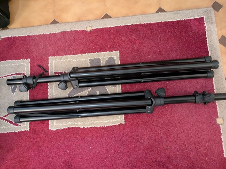 Colunas Som Yamaha Stagepas 600i + Stands + Mala de Transporte