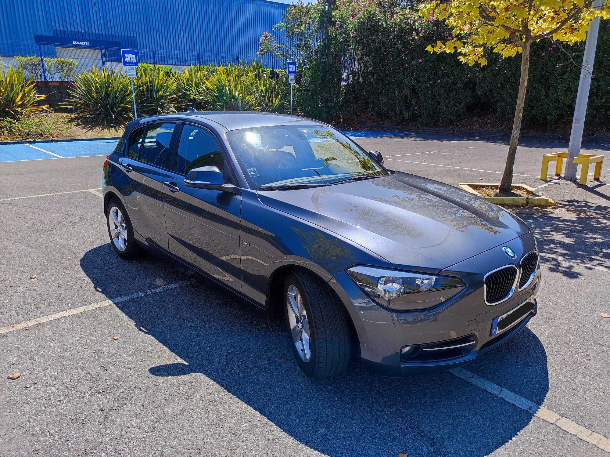 BMW 116d EfficientDynamics Sport 5 portas