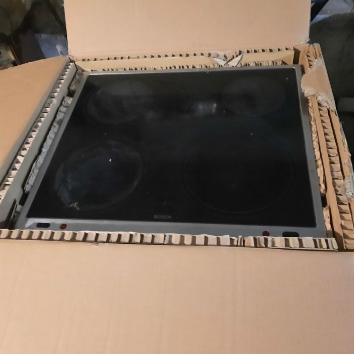 Духовка з електроплитою