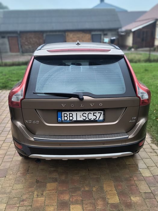 Volvo XC60 2,4 D5 automat