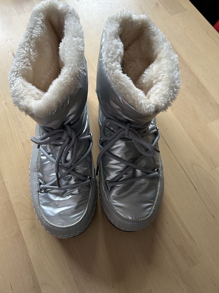 Buty zimowe śniegowce r. 38