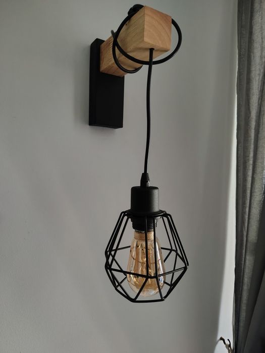 Lampka ścienna kinkiet