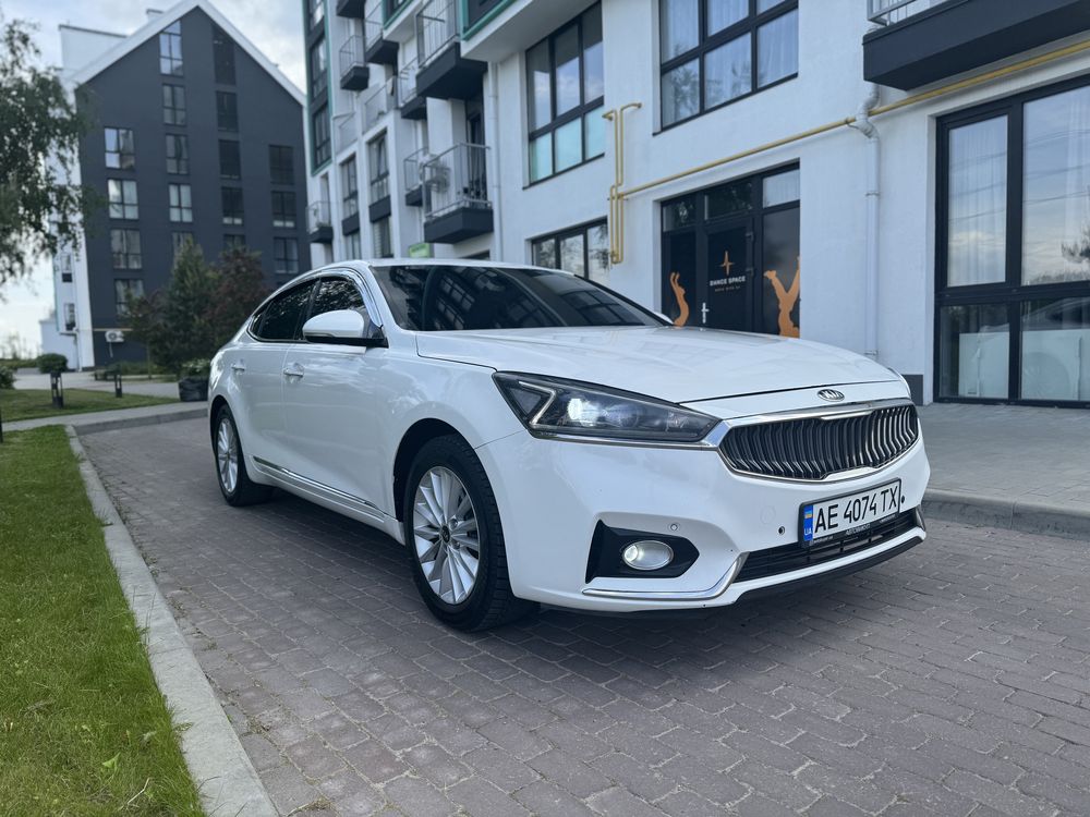 Продам Kia K7 3.0 газ 2016 рік в хорошому стані!