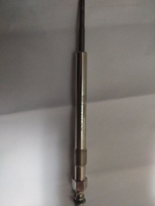 Продам свечи накаливания на Форд Транзит от 2006 года