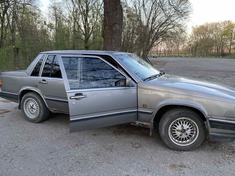 продам вольво 760