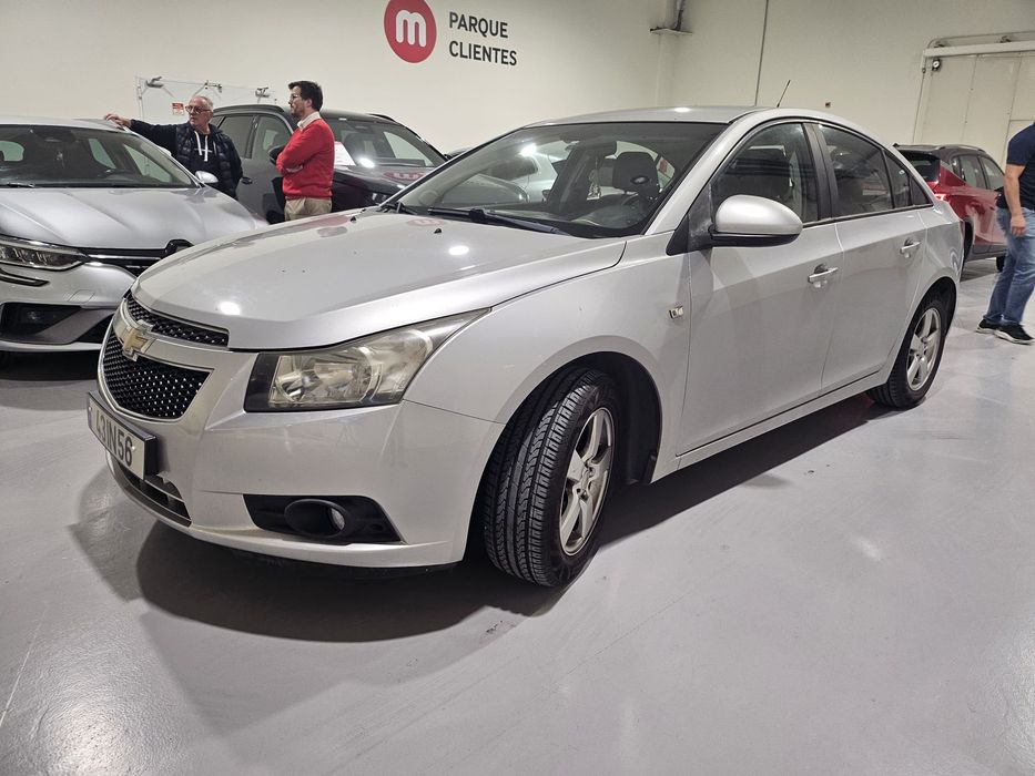 Chevrolet Cruze 1.6 gasolina